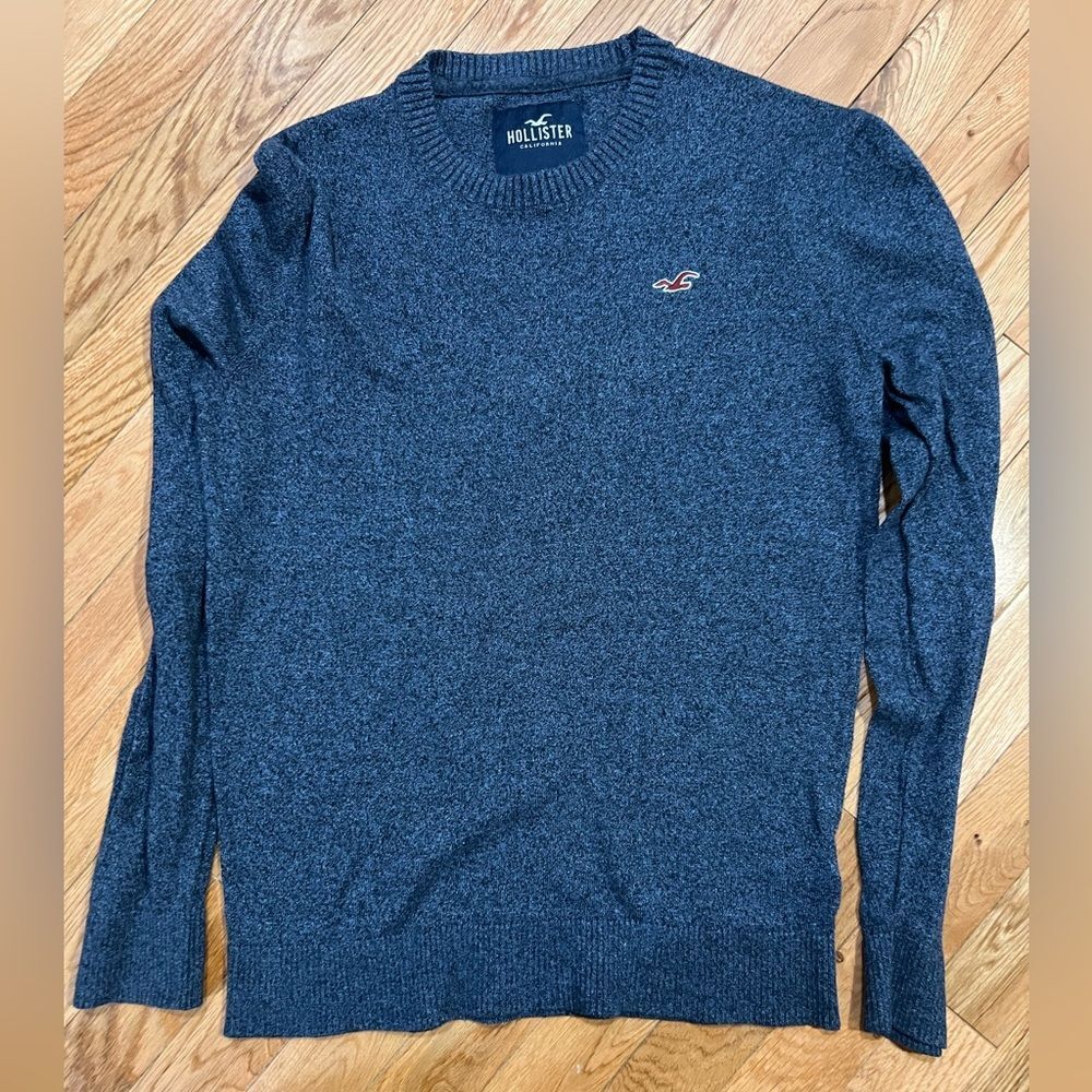 Hollister Men's Crewneck Sweater